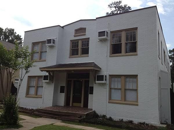 1st image of 249 Kings Hwy APT E