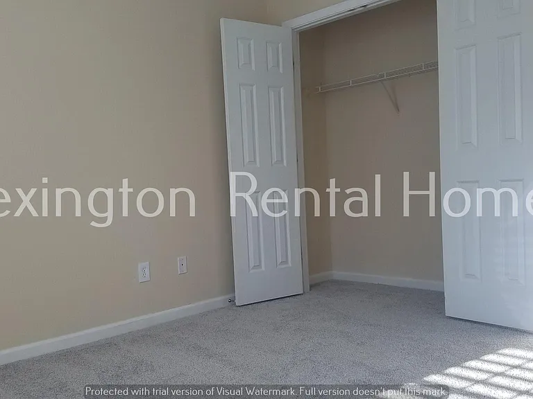 142 Savannah Hills Dr — Photo 20