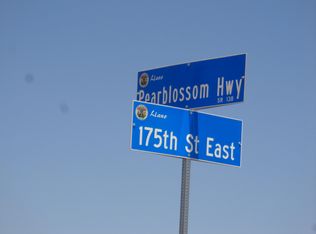 175 Ste Pearblossom Hwy, Palmdale, CA 93591