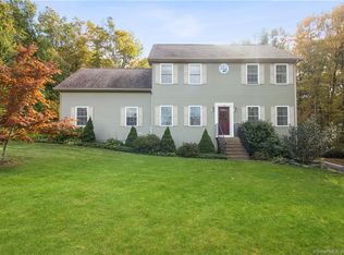 47 Mikayla Ln, Prospect, CT 06712