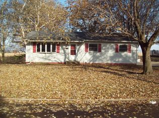 307 Brewer Circle Dr, Walnut, IL 61376