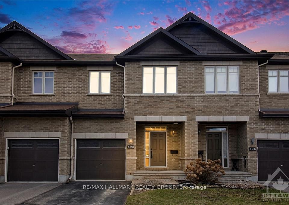 1st image of 428 Arncliffe Ave