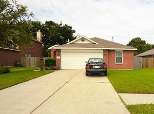 101 N Heritage Oaks Dr, Texas City, TX 77591