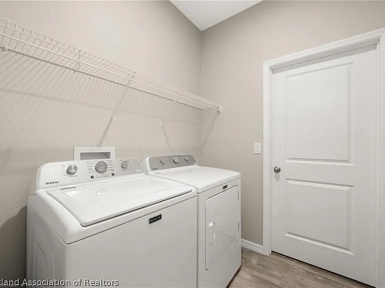 845 Peachtree Dr — Photo 29