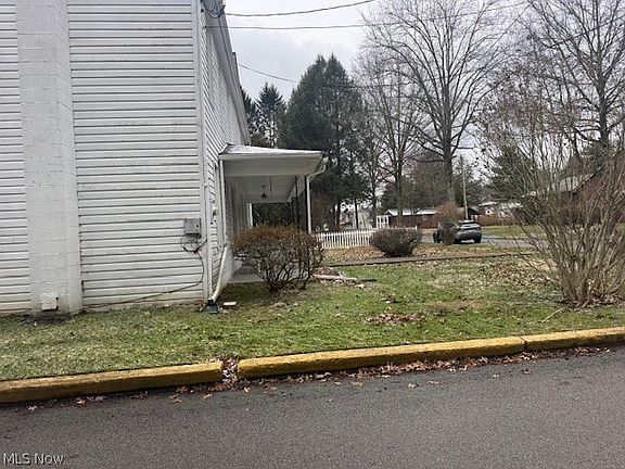 5th image of 101 Richardson St