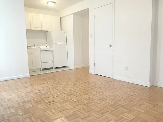 Rented by AJ Clarke | media 4