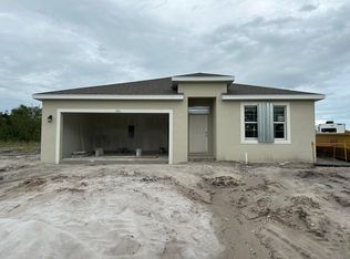 135 SW Ladybug Dr, Port Saint Lucie, FL 34953