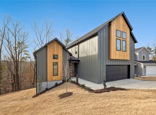 6 Grasmere Ln, Bella Vista, AR 72714