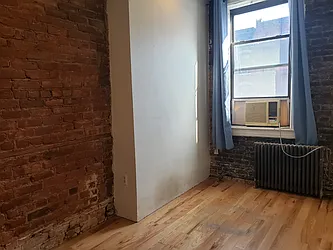 Rented by Metropolitan Property Group