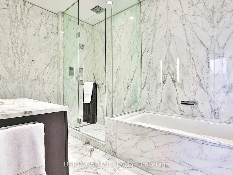 180 University Ave #5805 — Photo 23