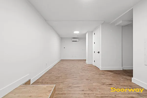 Rented by Doorway NYC, LLC | media 9