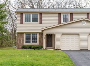 411 White Ash Ct, Fairborn, OH 45324