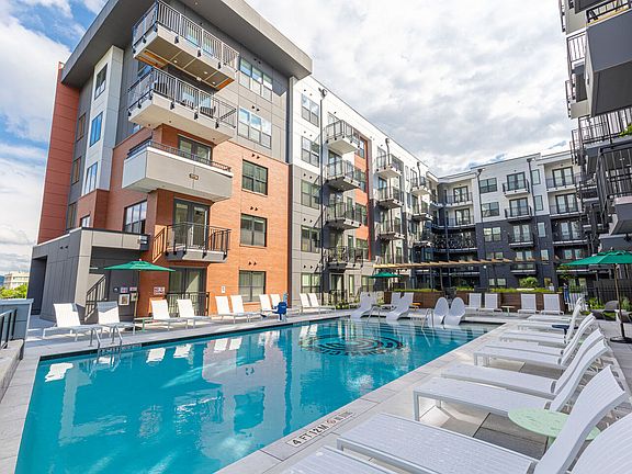 4th image of 2984 Sidney St #2B-2Ba-1109Sqft