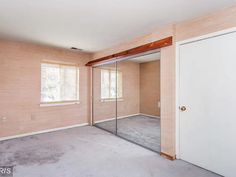 608 S Charles St #A — Photo 11