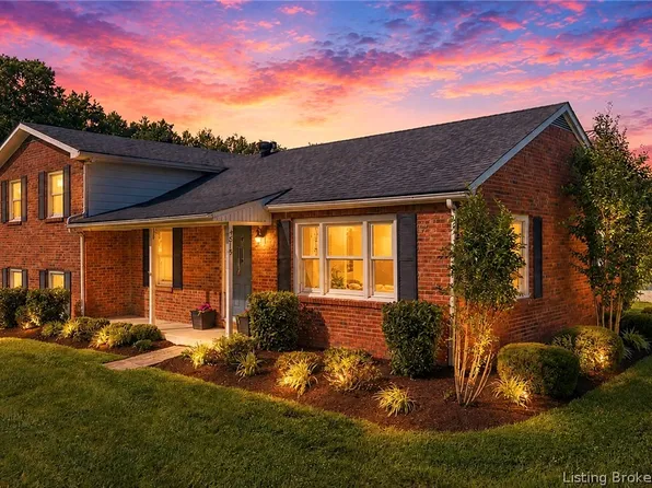 4815 Chapelbrook Lane, New Albany, IN 47150