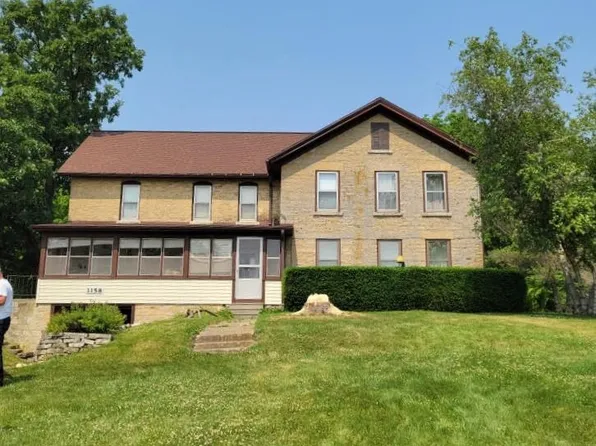 1158 Waterloo Street, Columbus, WI 53925