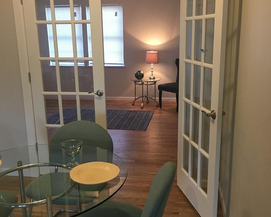 French doors into study/3rd bedroom