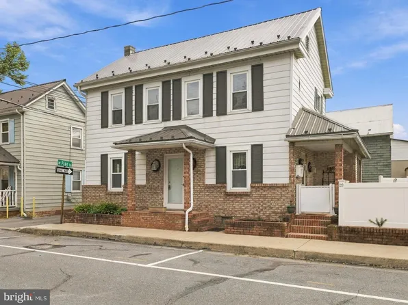 29 N Jefferson St, Greencastle, PA 17225