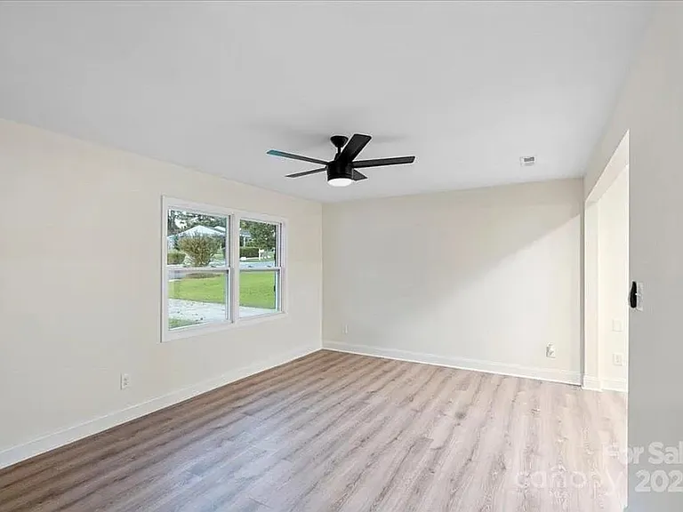 3600 Braden Dr — Photo 17