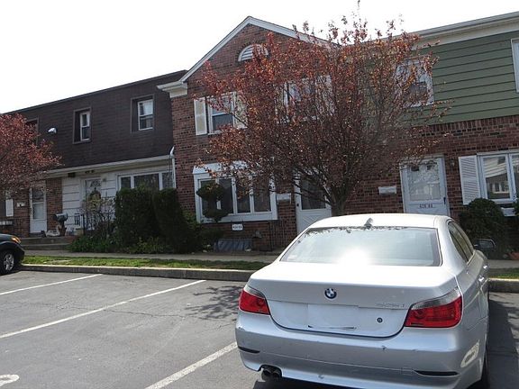 3rd image of 426-3 N Corona Ave