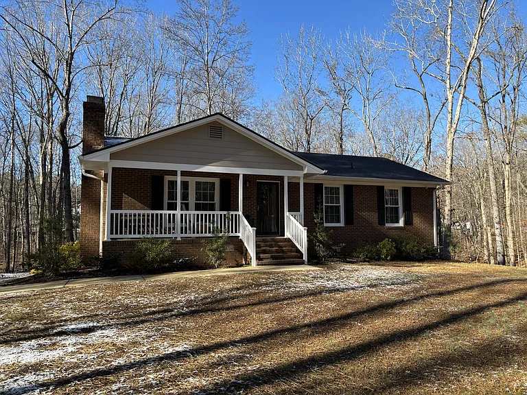 6229 Guess Rd — Photo 1