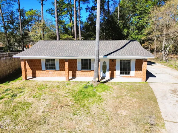 7137 Mandarin Dr, Biloxi, MS 39532