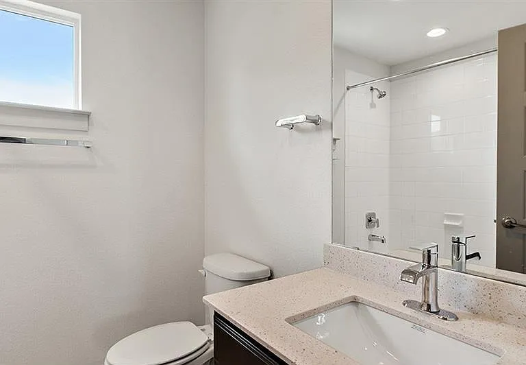 128 New Hampton Way — Photo 24