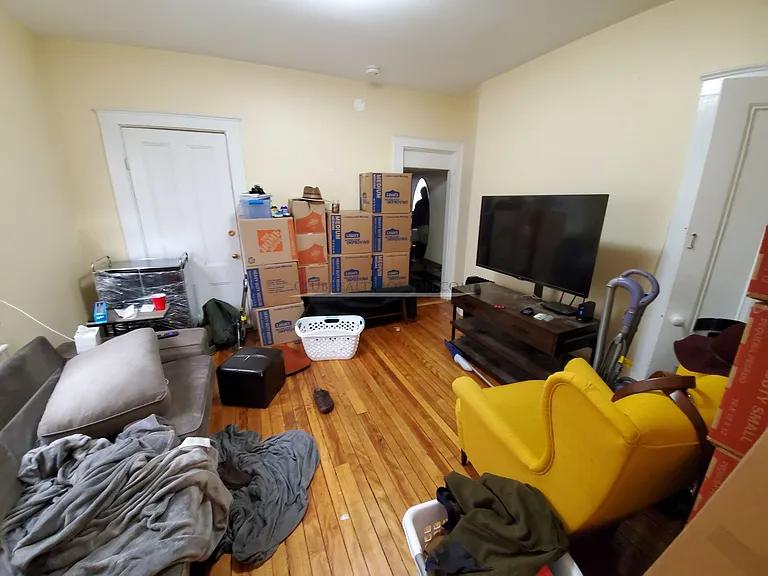 19 Winthrop St #1 — Photo 16