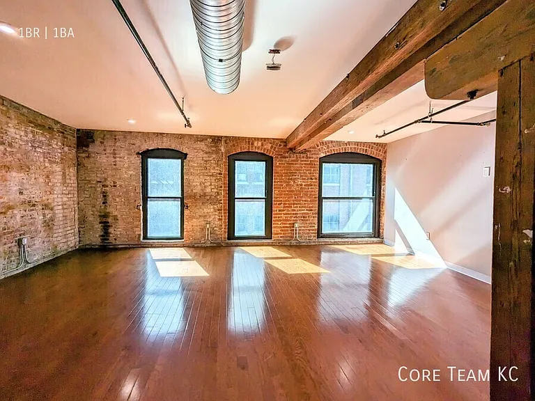 1223 Union Ave #501 — Photo 12