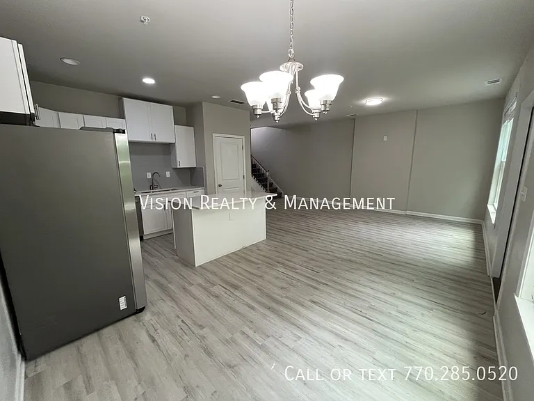 8324 Triple Crown Dr — Photo 7