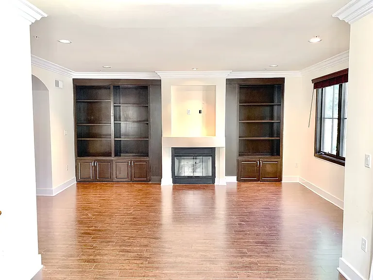 1415 Greenfield Ave #101 — Photo 16