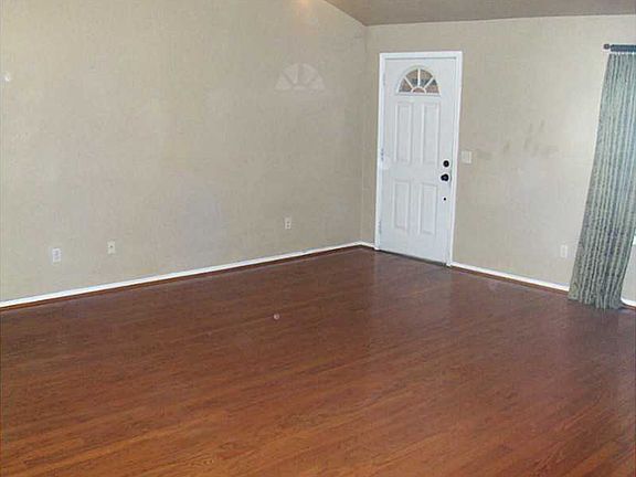 4th image of 234 Sundown Dr