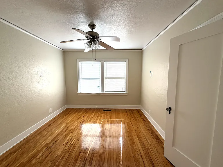2778 Island Ave — Photo 10