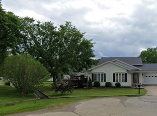 61 Dove Ct, Farmington, MO 63640
