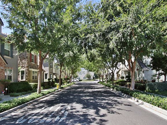 2nd image of 1062 Acland Way