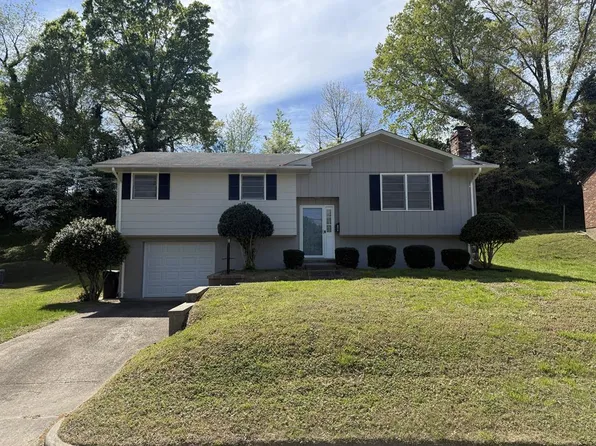 147 Melrose Dr, Danville, VA 24540