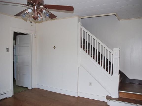 5th image of 14 E Cottage Ave
