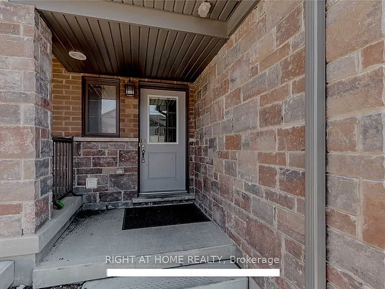 57 Fenside St — Photo 3