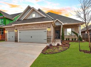 9020 NW 144th St, Yukon, OK 73099