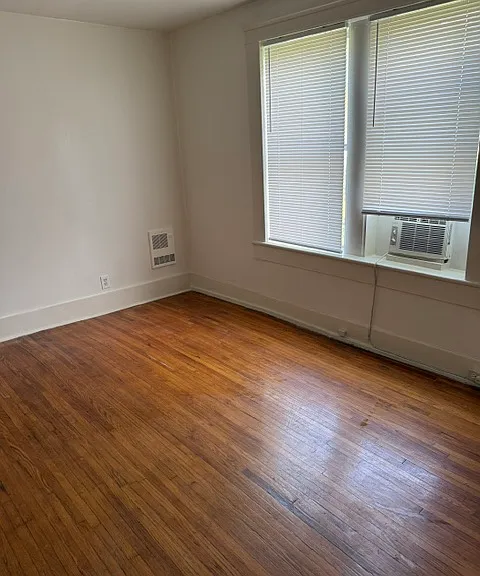 1312 Duncan Ave #1 — Photo 5