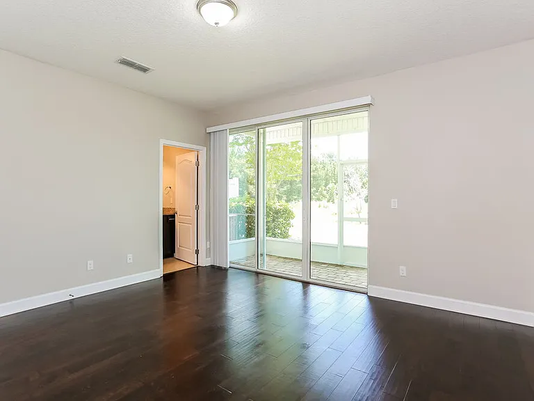 4475 Ellipse Dr — Photo 11