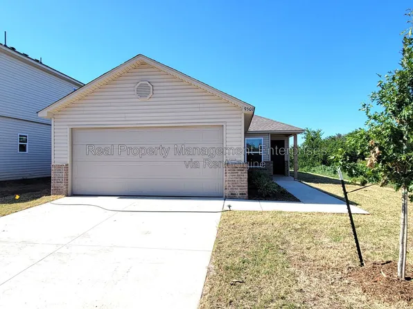 9501 NW 118th St, Yukon, OK 73099