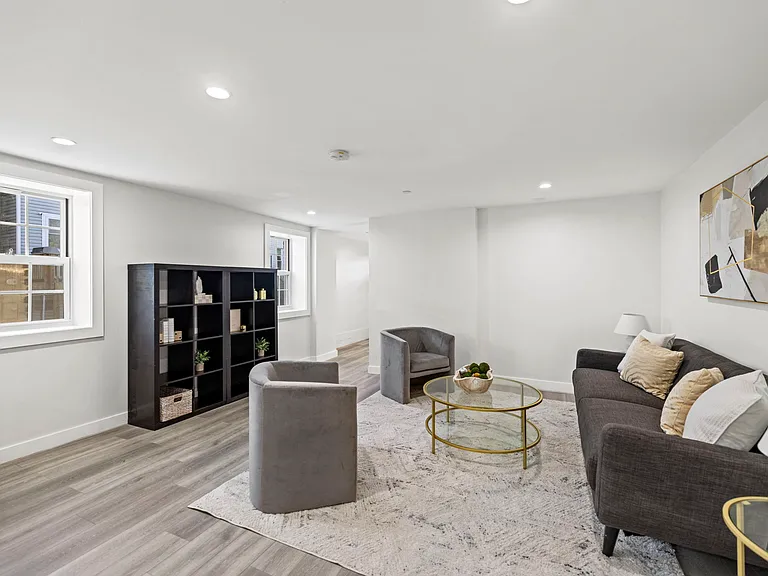 2304 N Capitol St NW #B — Photo 9