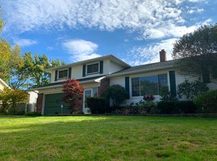 6476 Duval Rd, Mayfield Heights, OH 44124