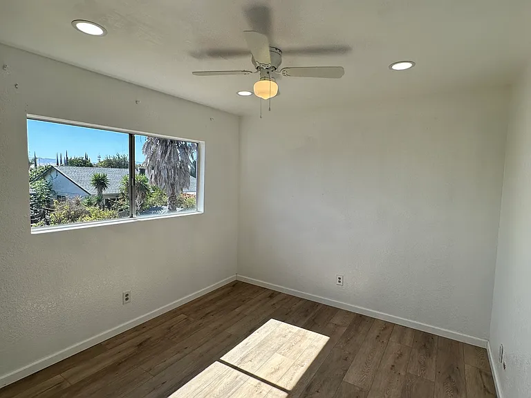 1750 Askren Ct — Photo 21