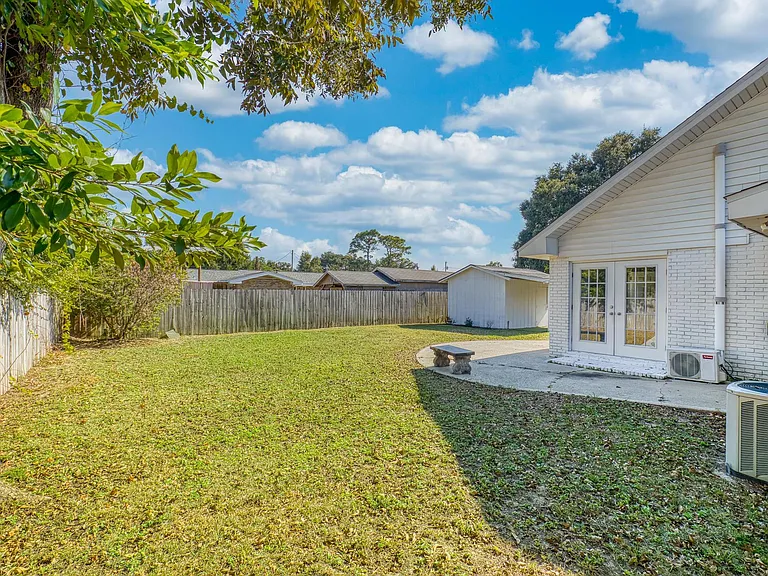 6130 Jasmine Rd — Photo 22