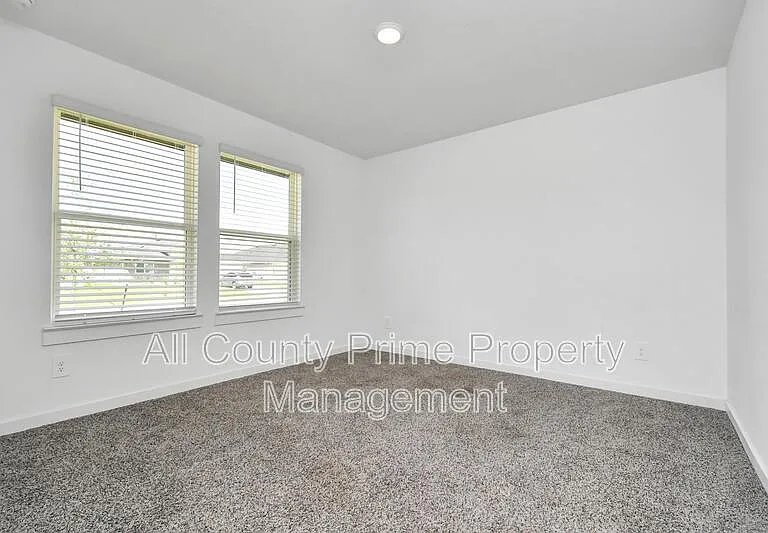 29935 Gallatin River Ln — Photo 30