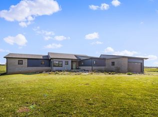 5776 Old Richmond Rd, Lexington, KY 40515