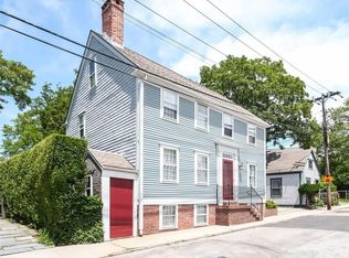 57 Poplar St, Newport, RI 02840