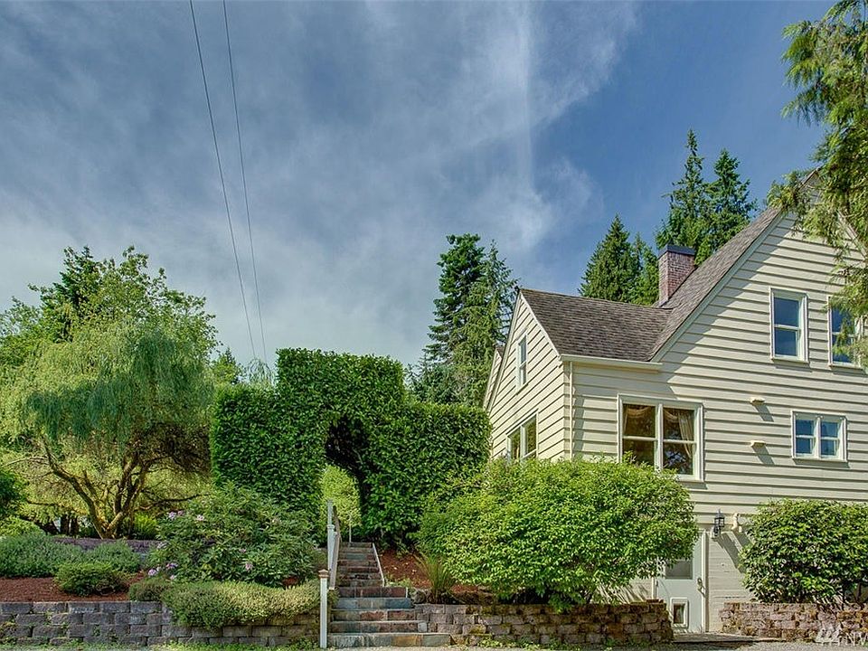 1st image of 12930 277th Ave NE